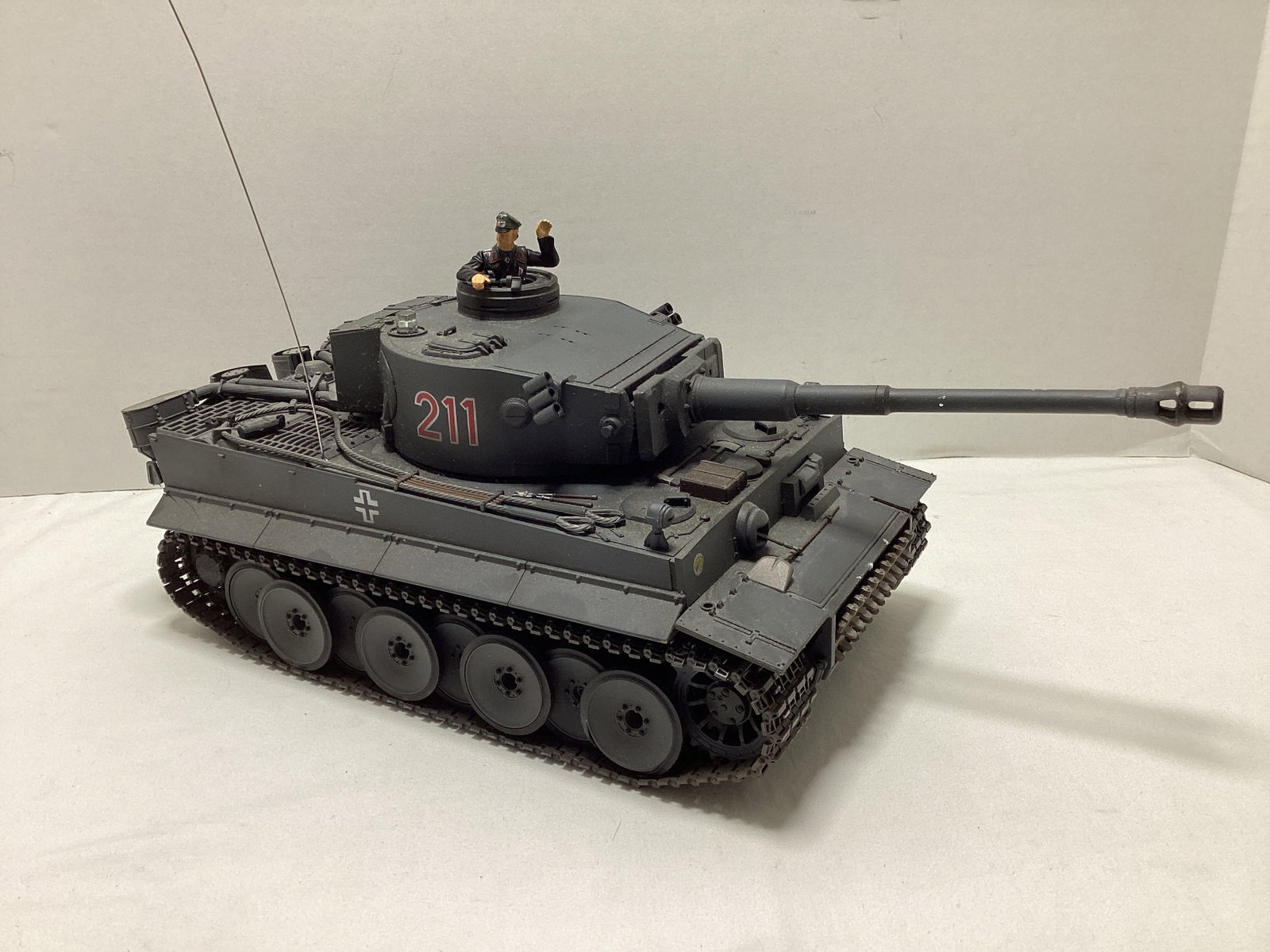 VS Tank German Tiger I Battle Tank Battery Operated Tank: untested