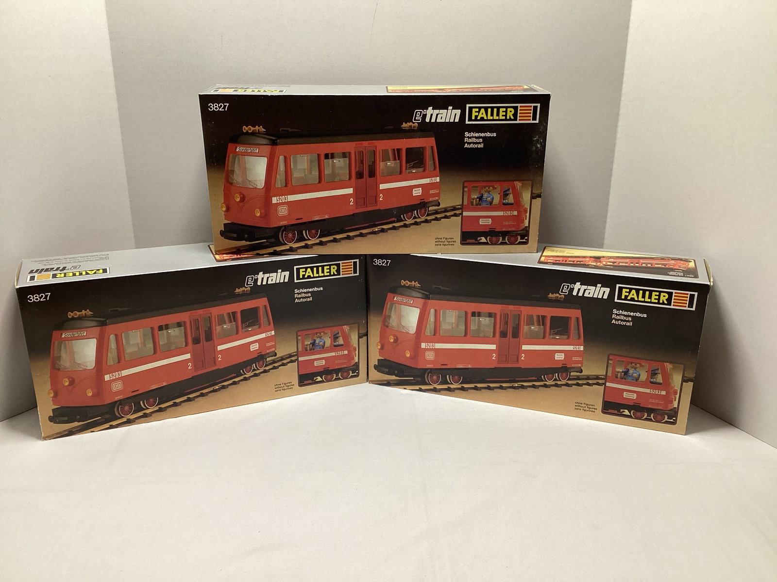 Three Faller E-Train 3827 Railbus Playsets: unsure if complete