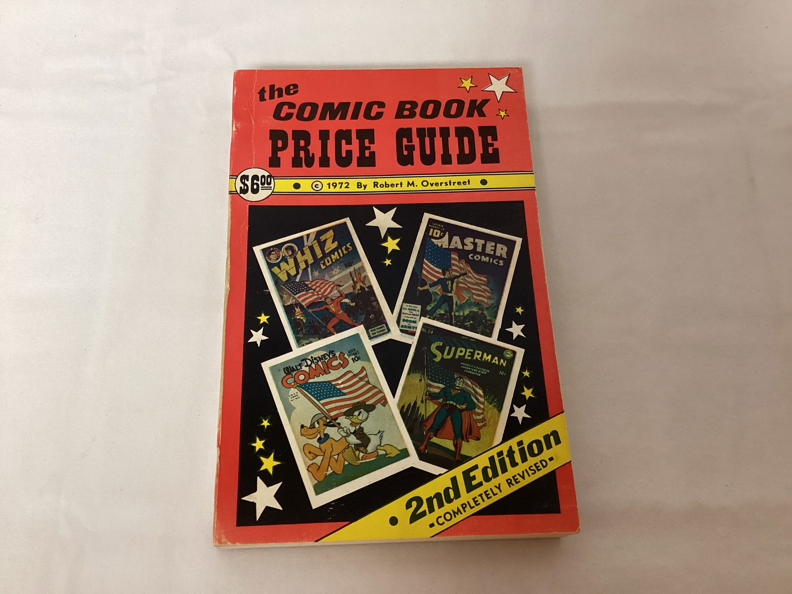 1972 2nd Edition Overstreet Comic Book Price Guide: please preview and see all photos for condition