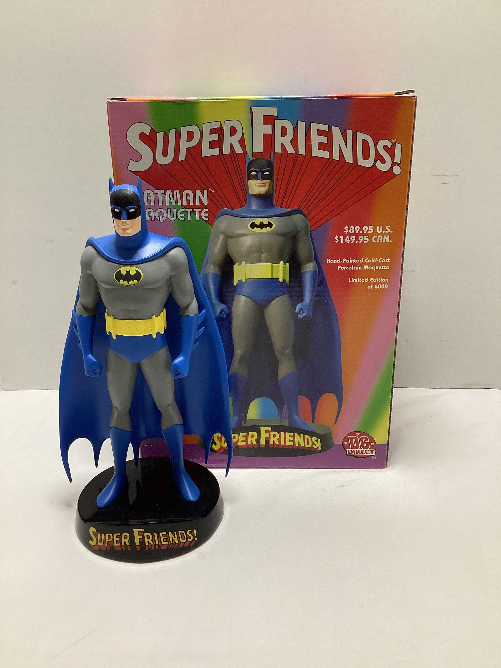 DC Superfriends Batman Statue (1 of 7)