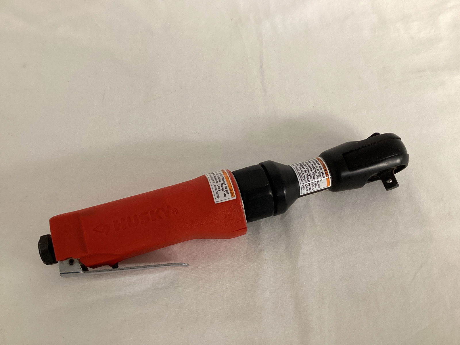 Husky Pneumatic Air Ratchet Wrench: 024-0199, untested