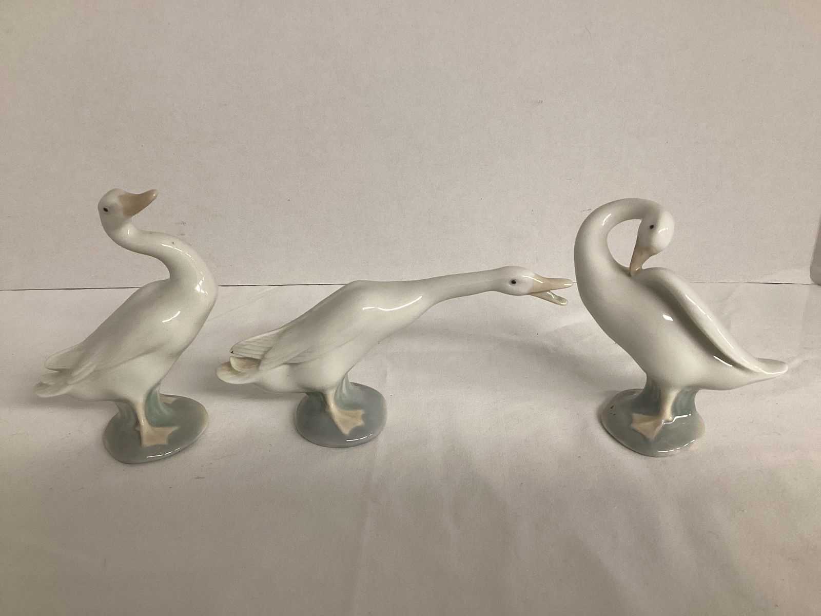 Three Lladro Goose Figurines (1 of 10)