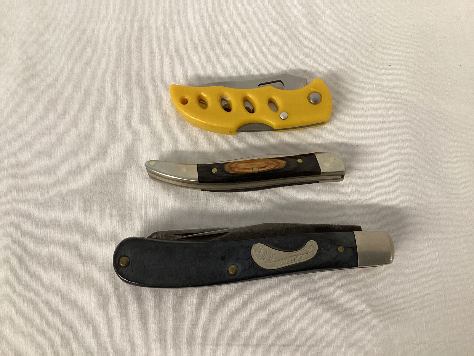 Three Pocket Knives (1 of 10)