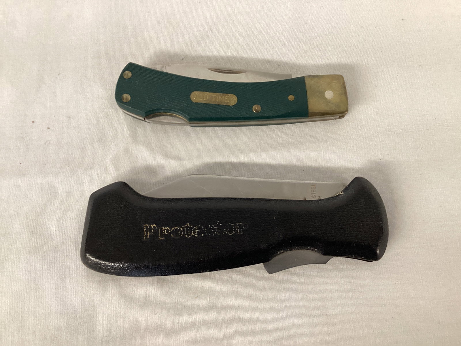 Schrade and Protector Pocket Knives: 6 1/2" and 8 1/2" L open