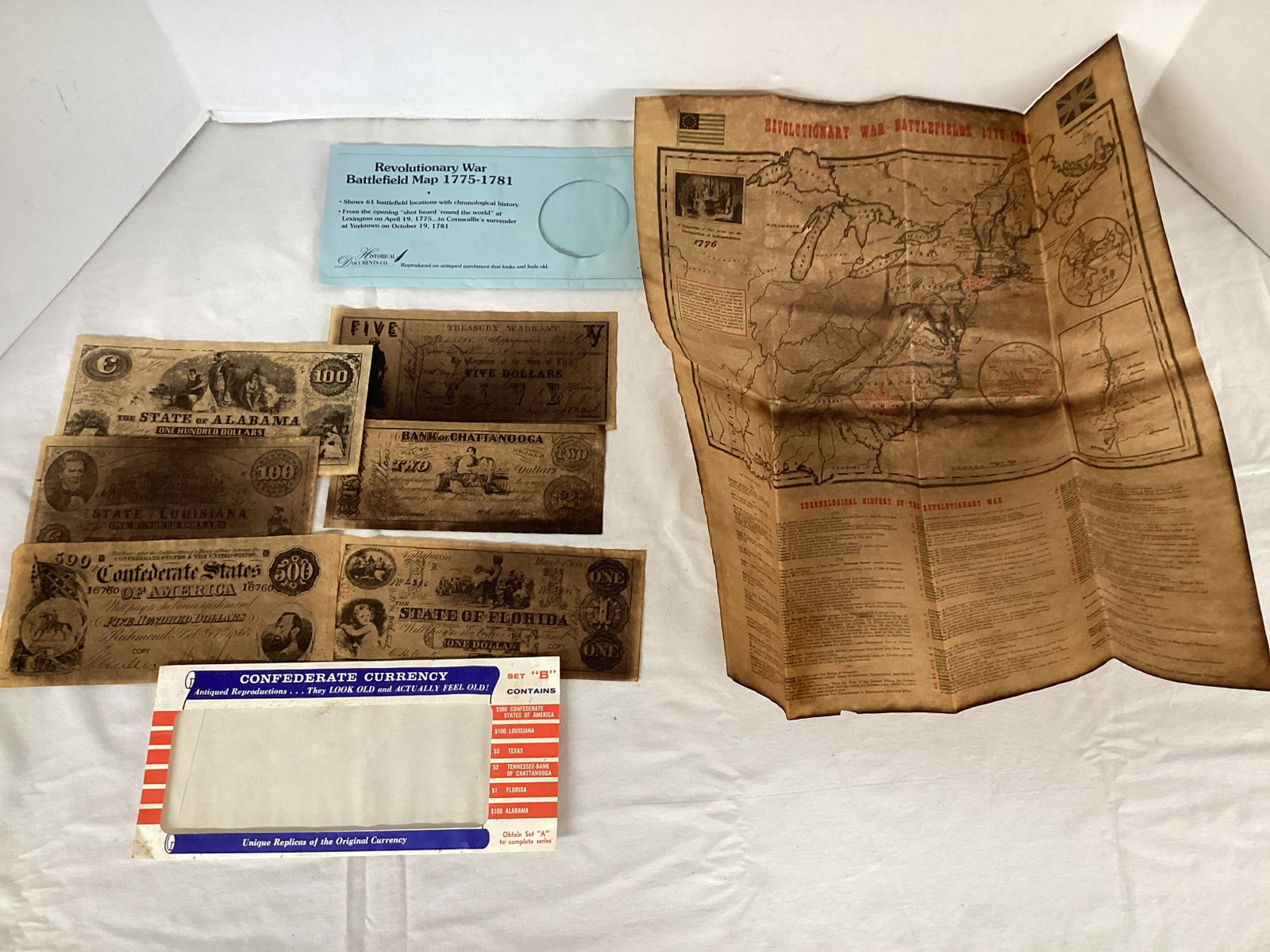 REPRODUCTION Confederate Dollars and Revolutionary War Map: .