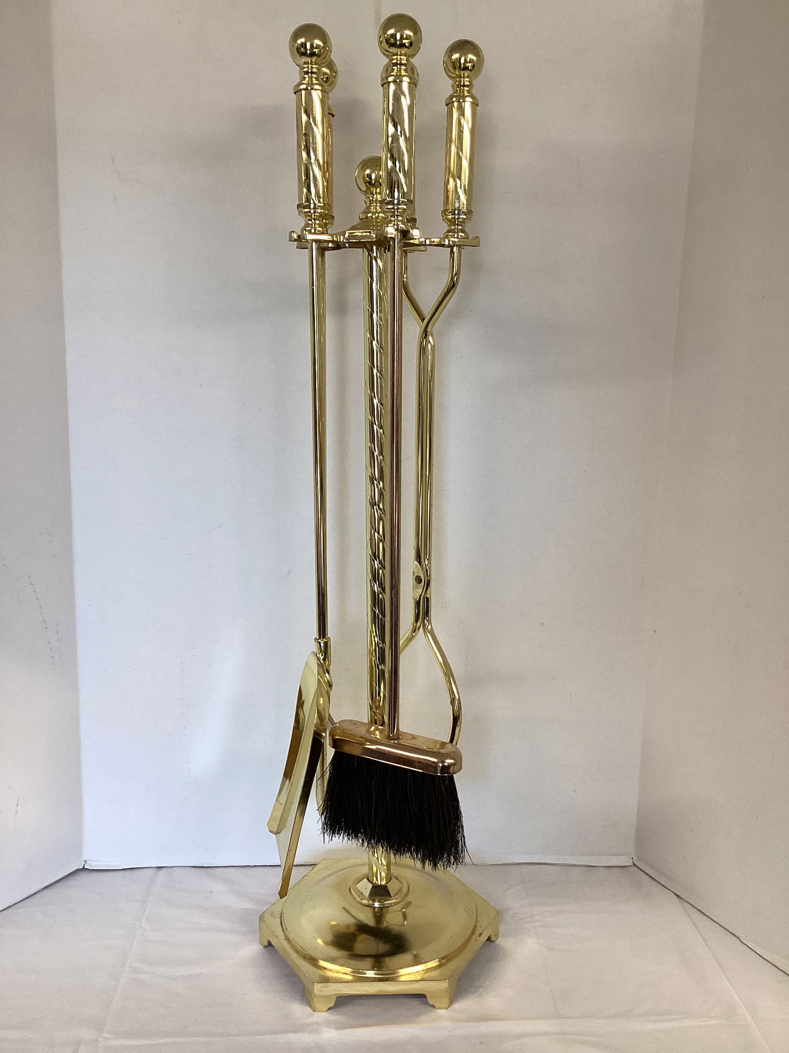 Fireplace Tool Set: SHIPPING UNAVAILABLE ON THIS LOT