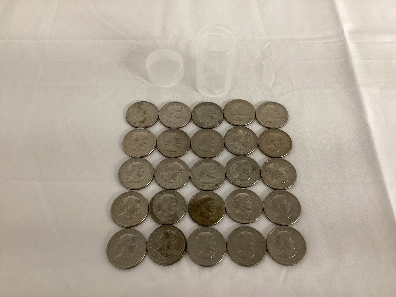 Tube of 25 Susan B Anthony Dollar Coins: please preview and see all photos for condition