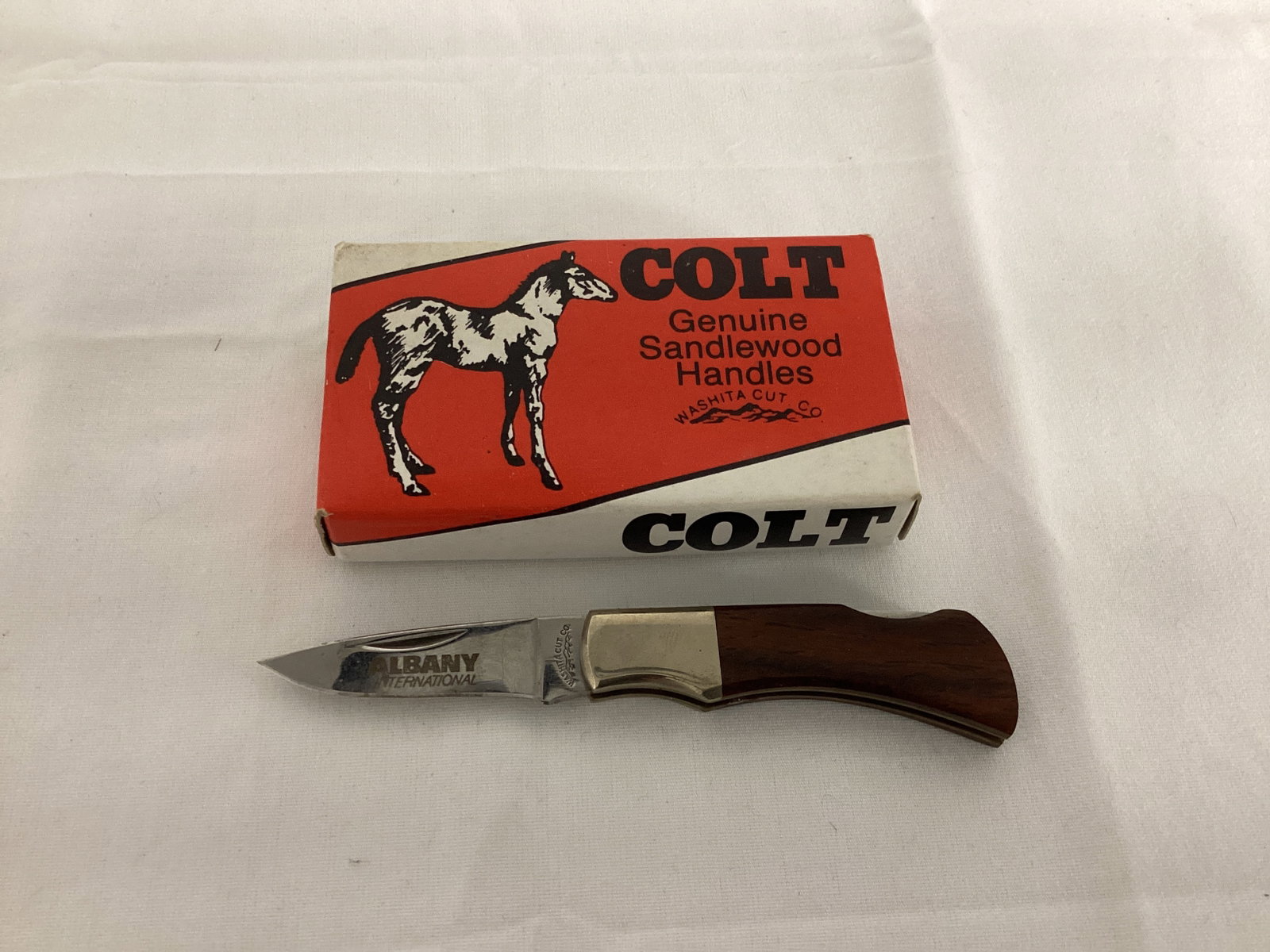 Albany International WC-5 Pocket Knife: 4" open