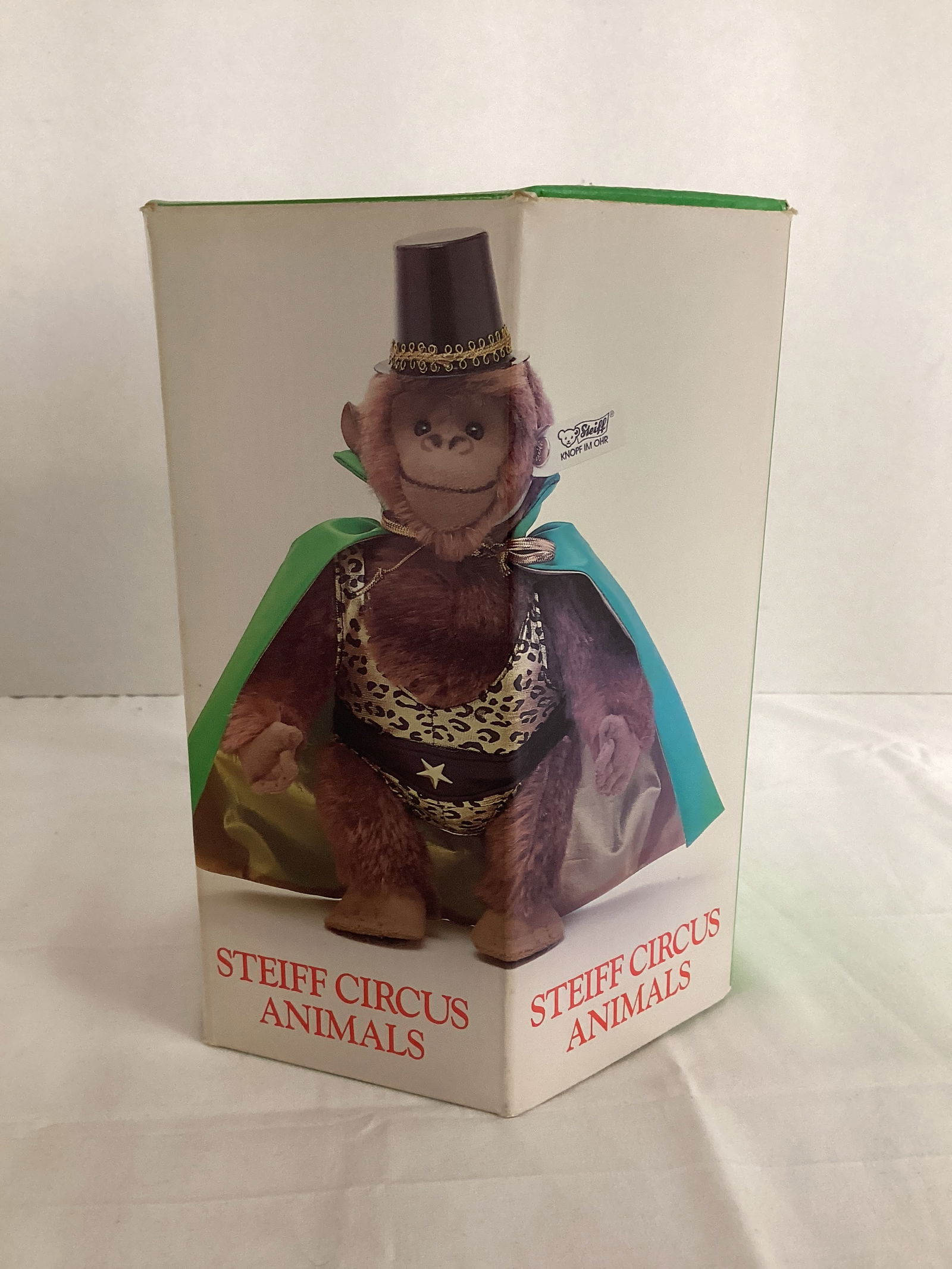 Steiff Golden Age of the Circus Animals Strong Man Gorilla in Box (1 of 4)
