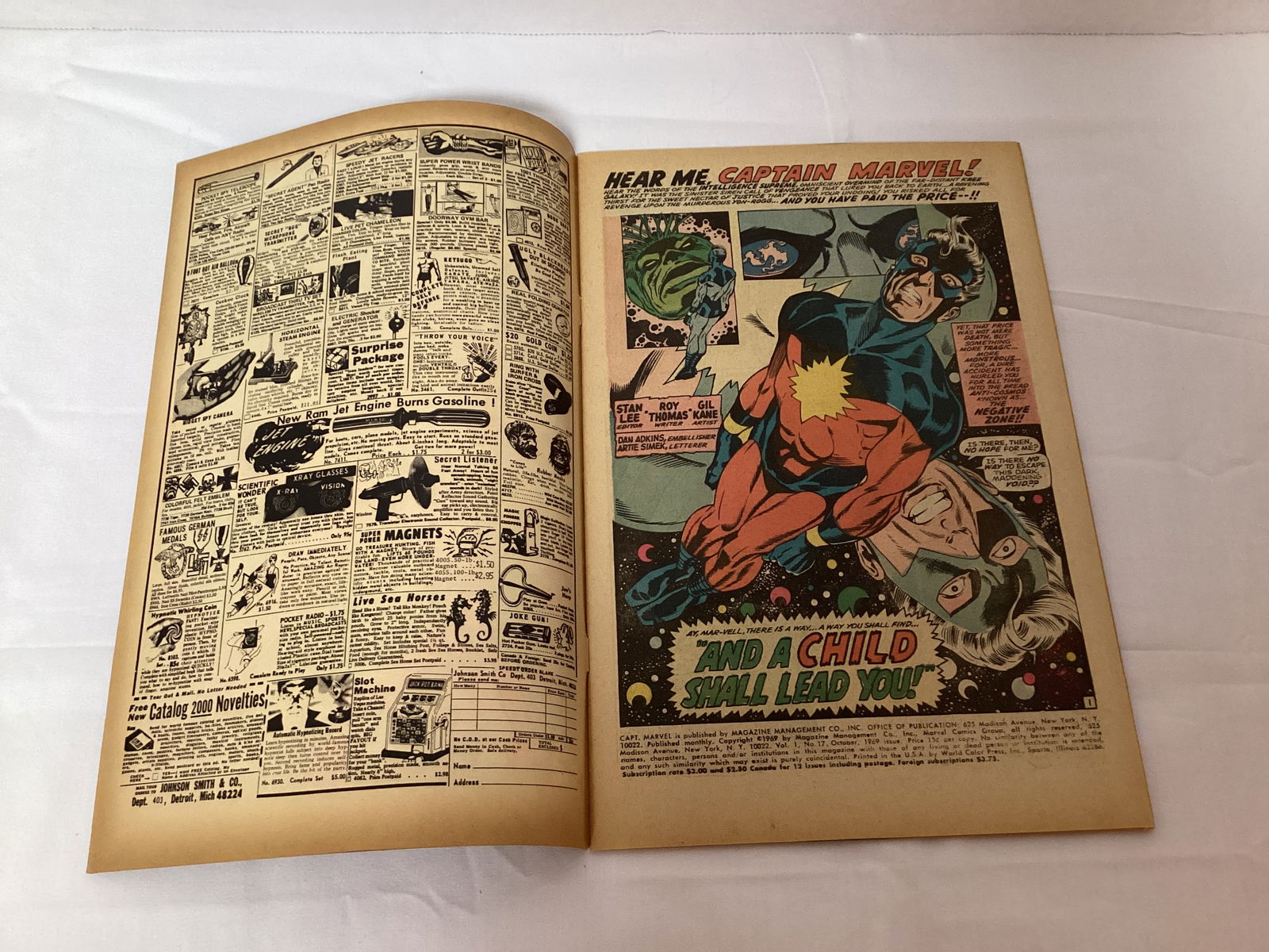 Captain Marvel 17 Marvel Comic Book - 6