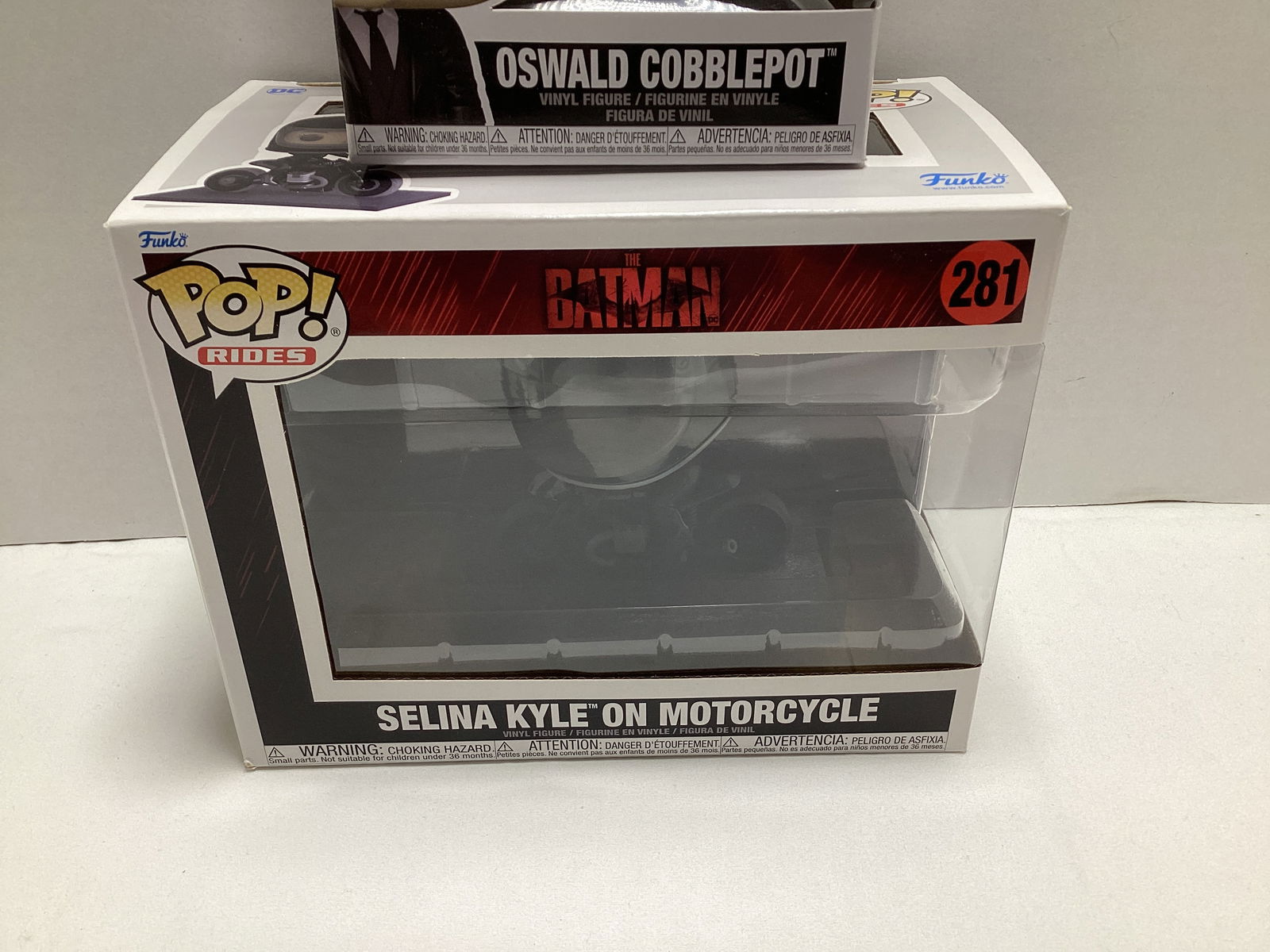 DC Comics The Batman Selina Kyle on Motorcycle and Oswald Cobblepot Funko Pops - 3