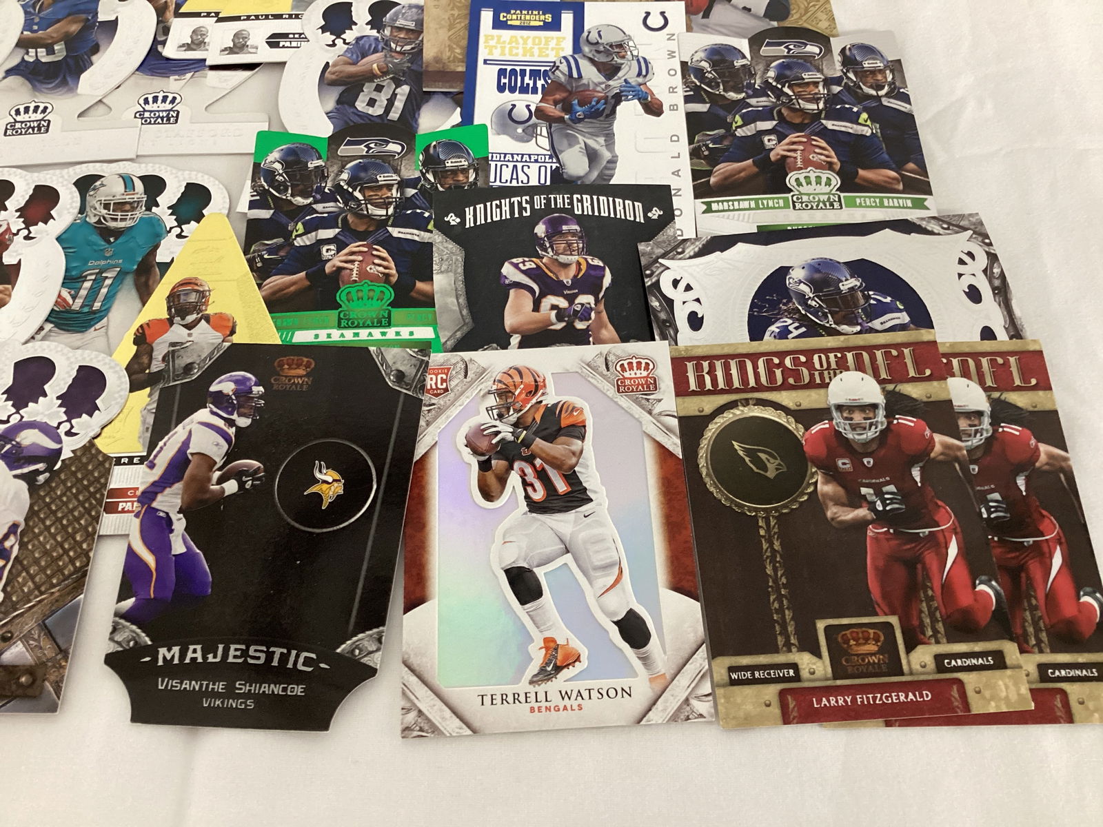 Panini Crown Royale NFL Football Cards - 10