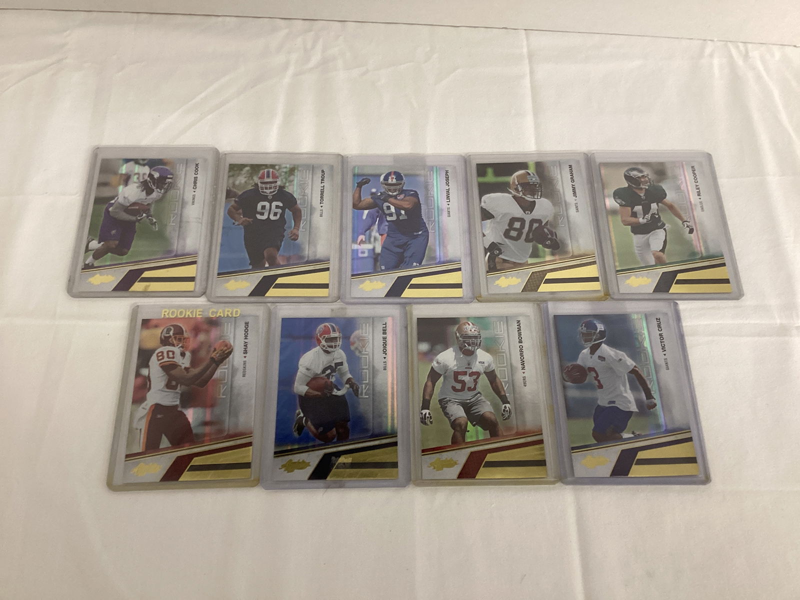 2010 Panini Absolute Football Rookie Cards: all /299 