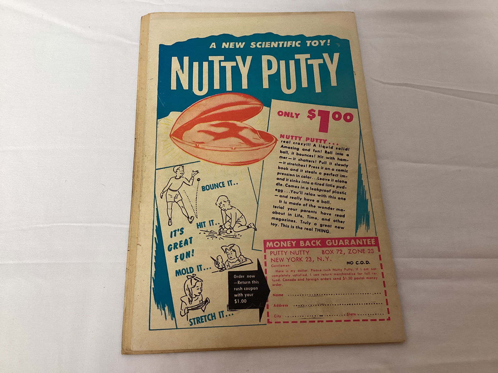 Western Tales 33 Comic Book - 8