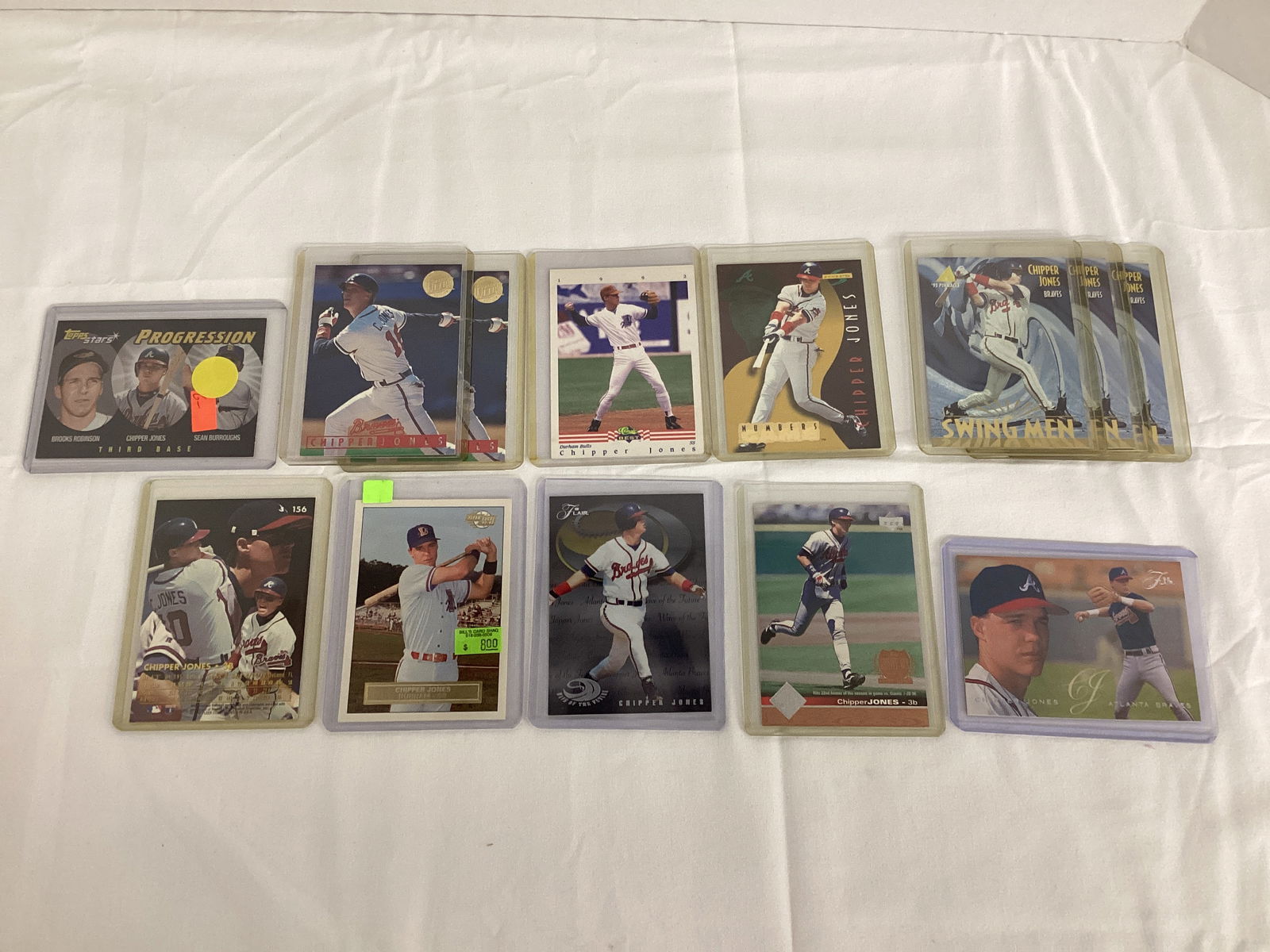 MLB Chipper Jones Baseball Cards: . 