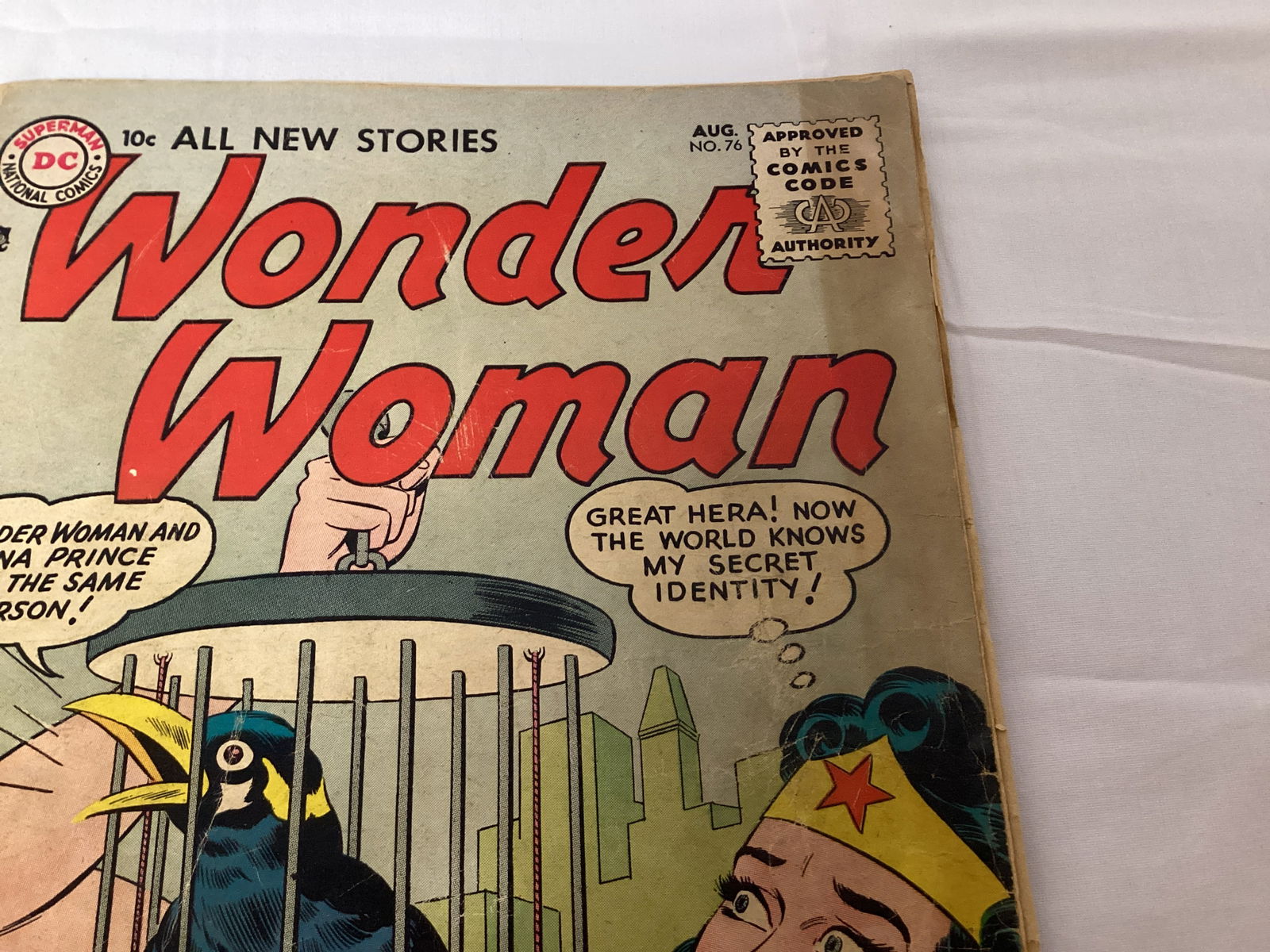 Wonder Woman 76 DC Comic Book - 3