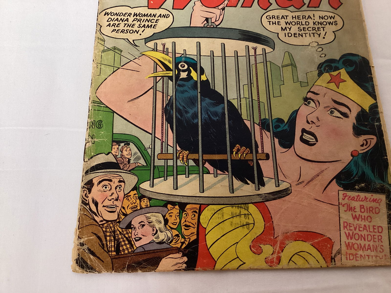 Wonder Woman 76 DC Comic Book - 4