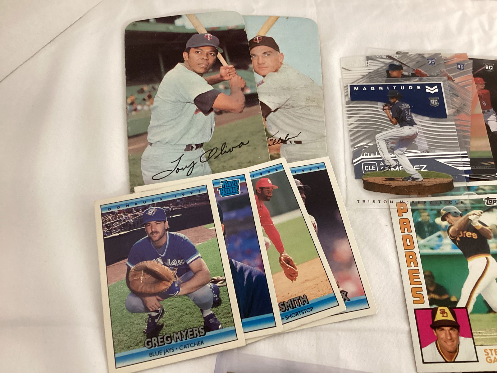 MLB Baseball Cards - 2