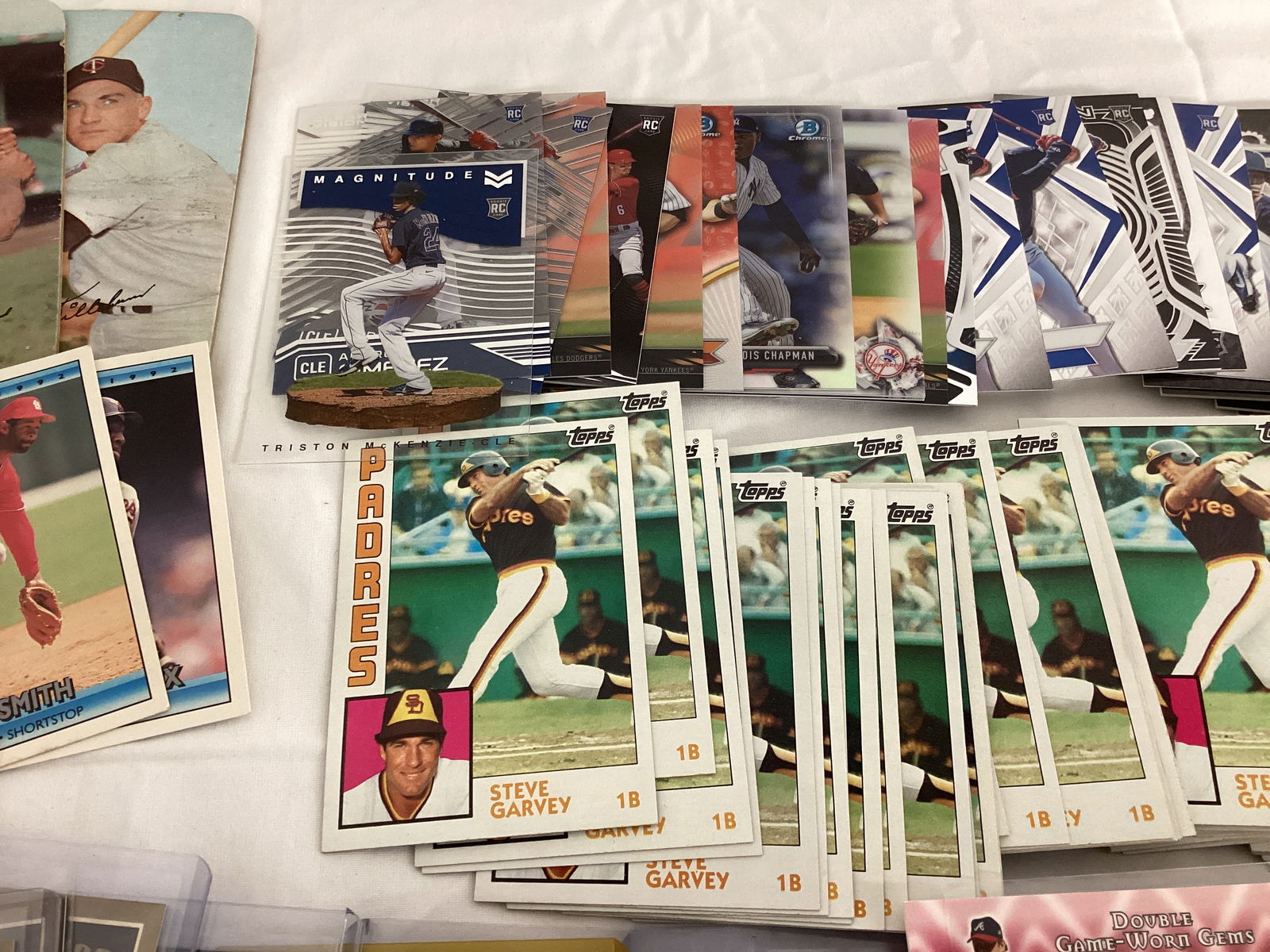 MLB Baseball Cards - 3