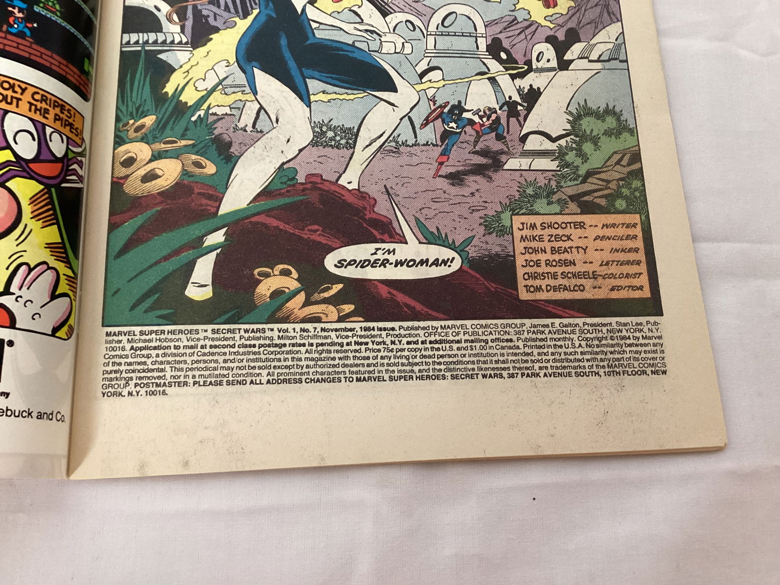 Marvel Super Heroes Secret Wars 7 Marvel Comic Book - 7