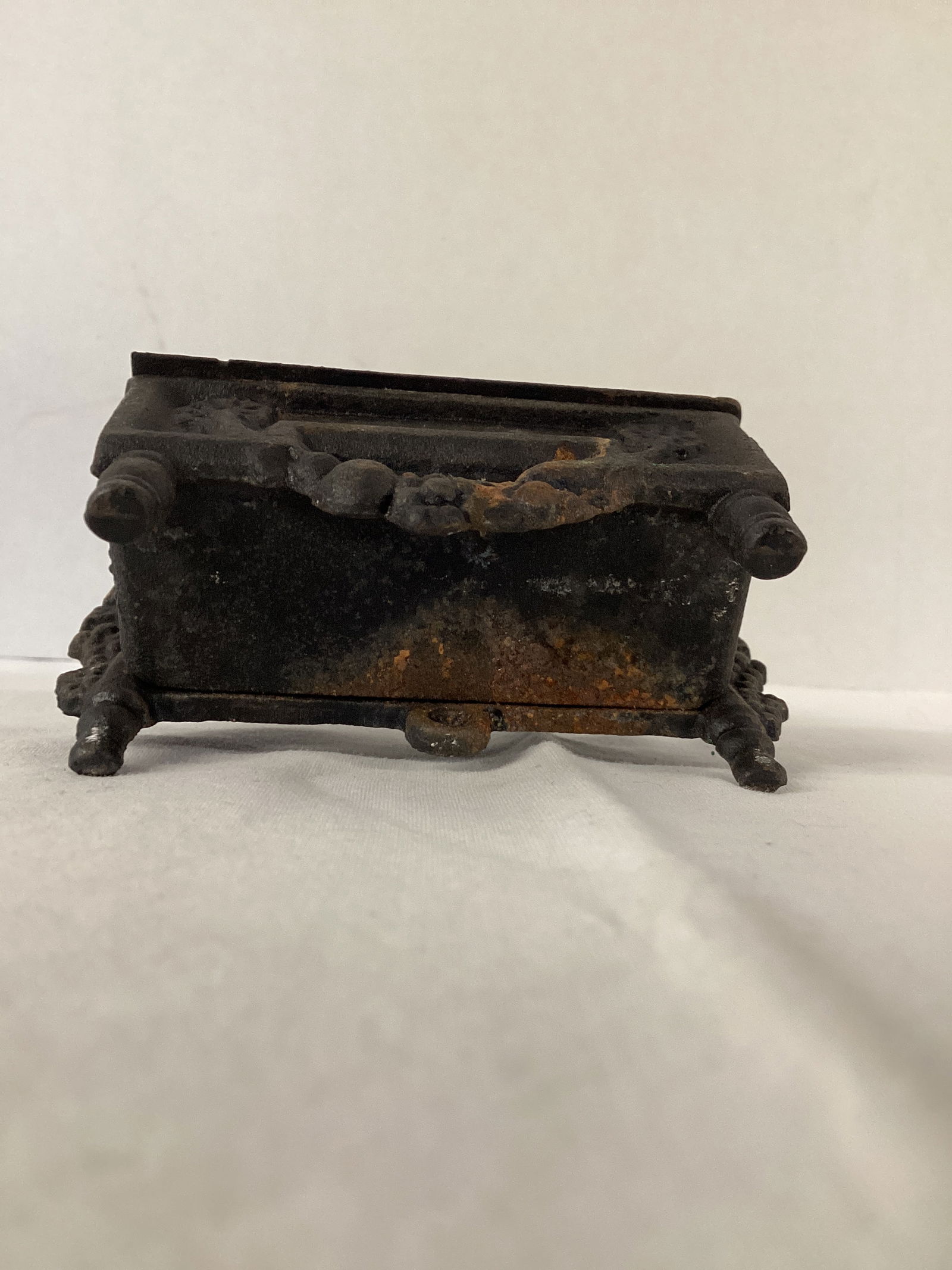 Cast Iron Wall Mount Matchstick Holder - 7