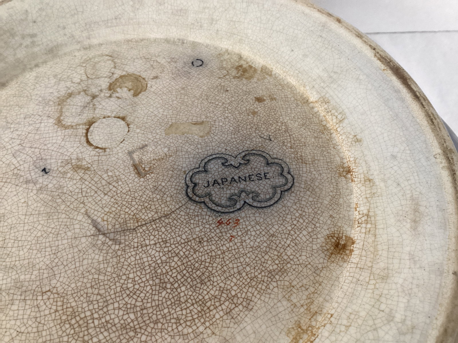 Large Antique Japanese Imari Bowl - 10