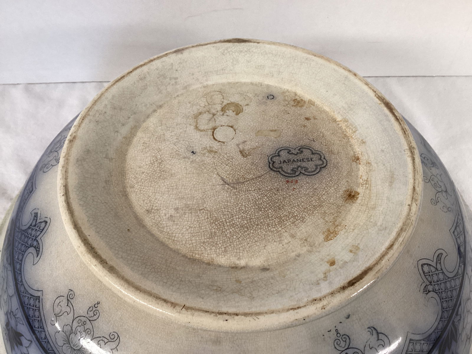 Large Antique Japanese Imari Bowl - 9