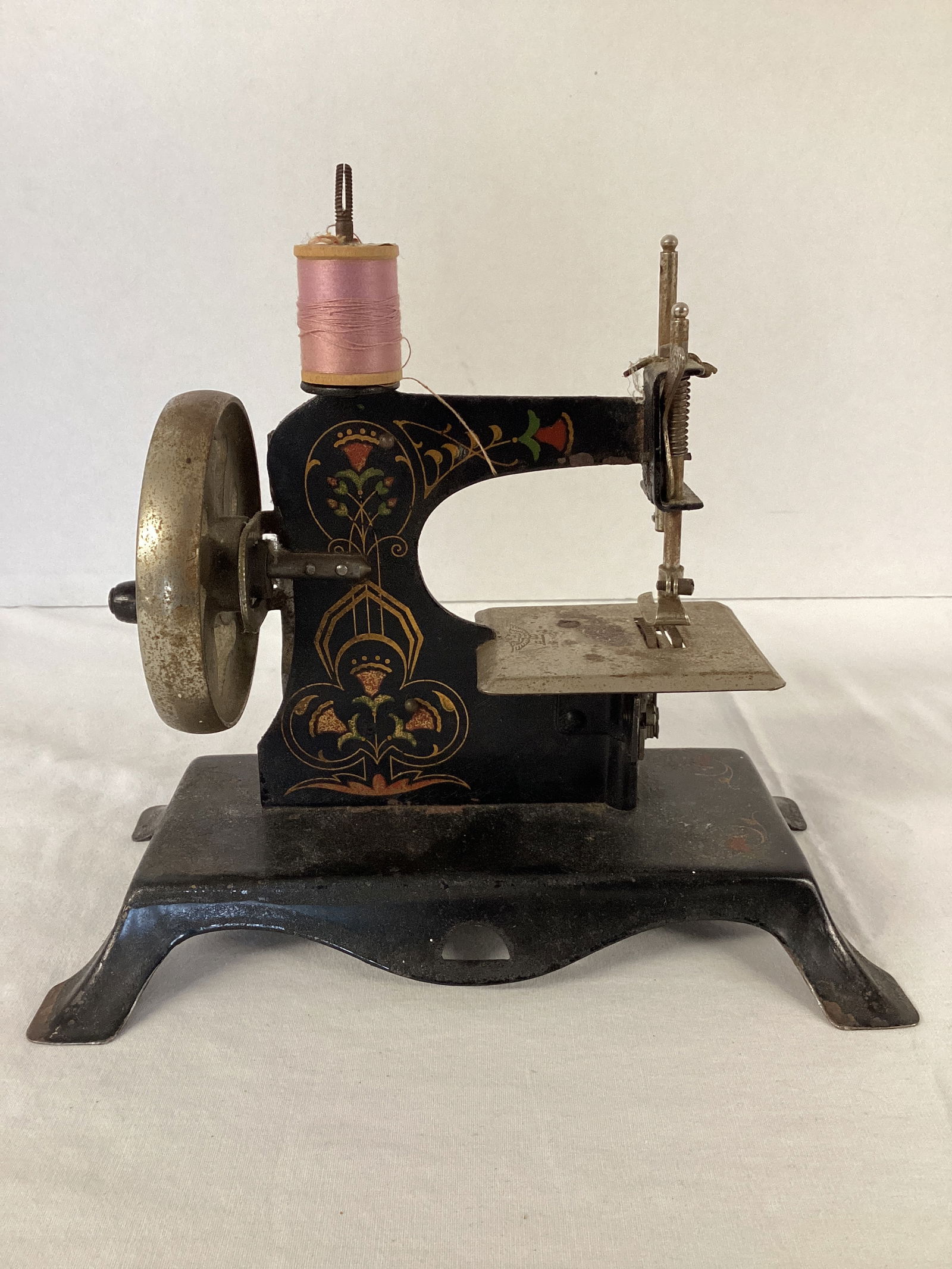German Child's Sewing Machine (1 of 6)