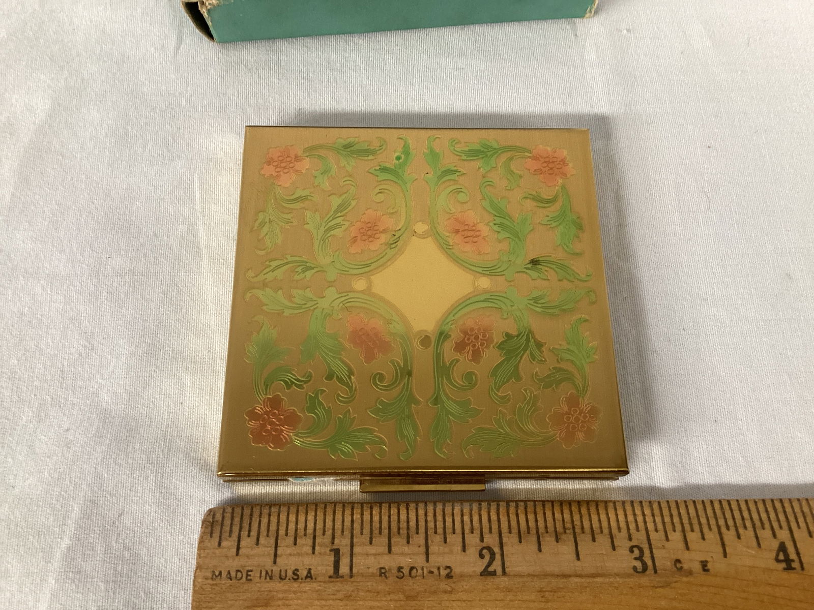 Vintage Elgin American Compact in Box - 2