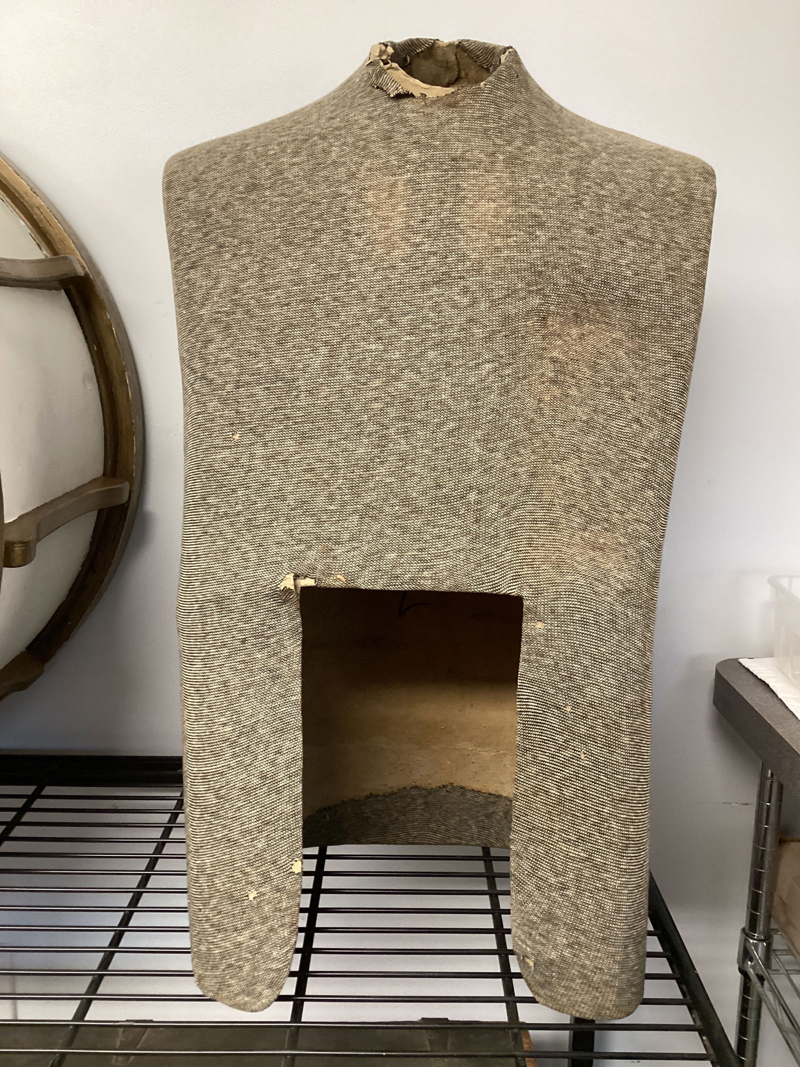 Cloth Covered Display Torso: 28" h, no pole, SHIPPING UNAVAILABLE ON THIS LOT