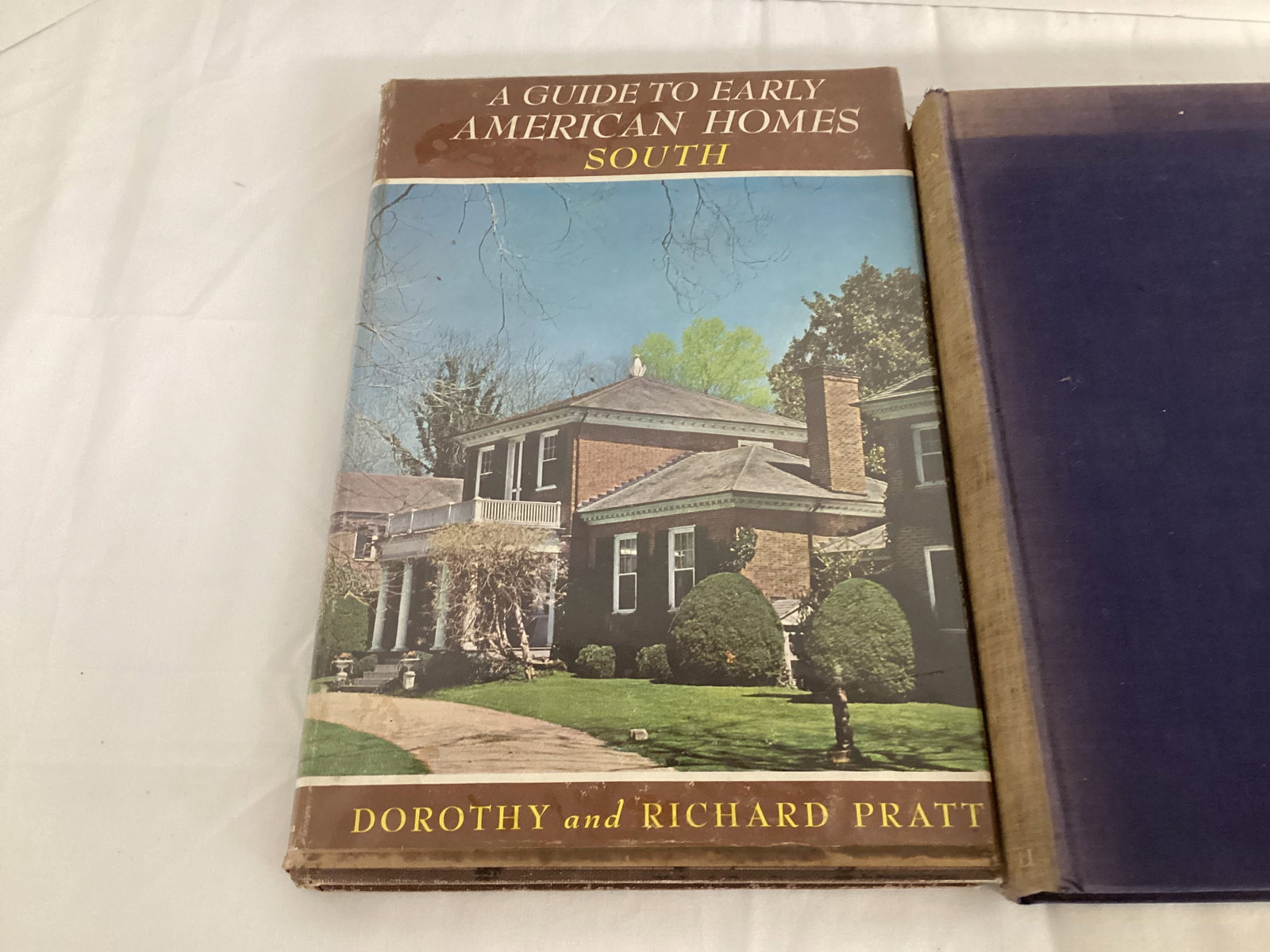 Furniture, Homes, and Antiques Reference Books - 8