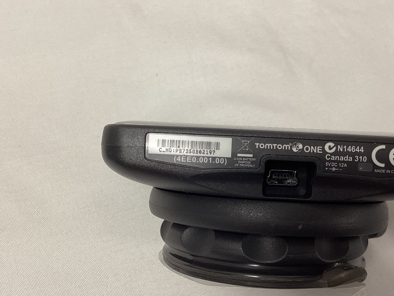 Two Tom Tom GPSs - 7