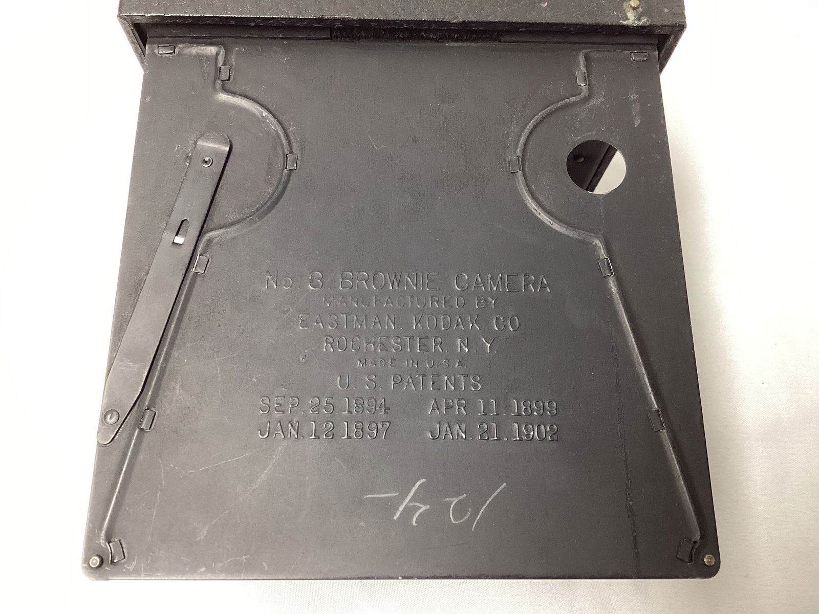 Kodak 8 Brownie and Univex Cameras - 5