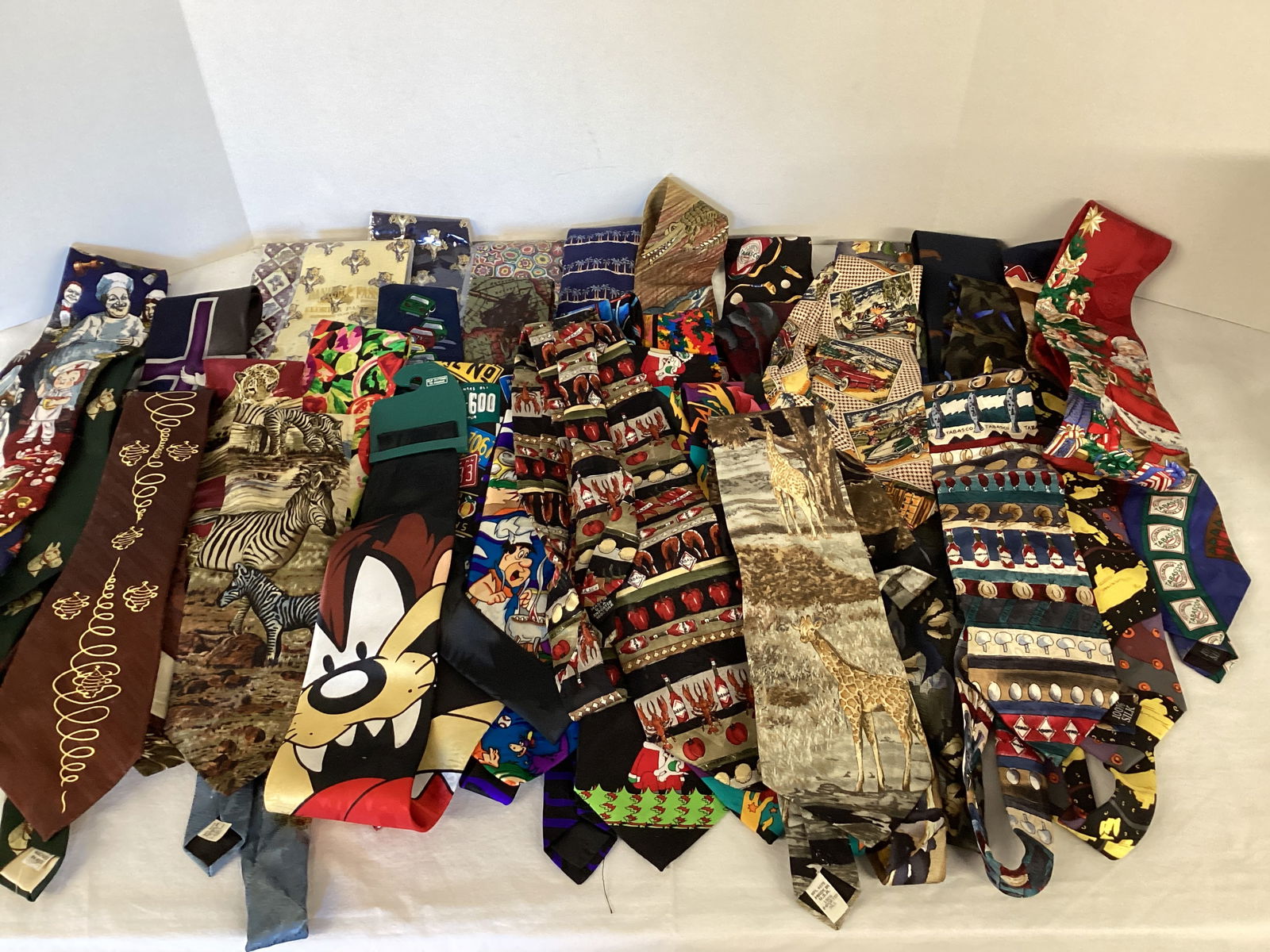 Men's Ties - Loony Toons, WWF, Jerry Garcia, Florida Panthers, Tabasco: .