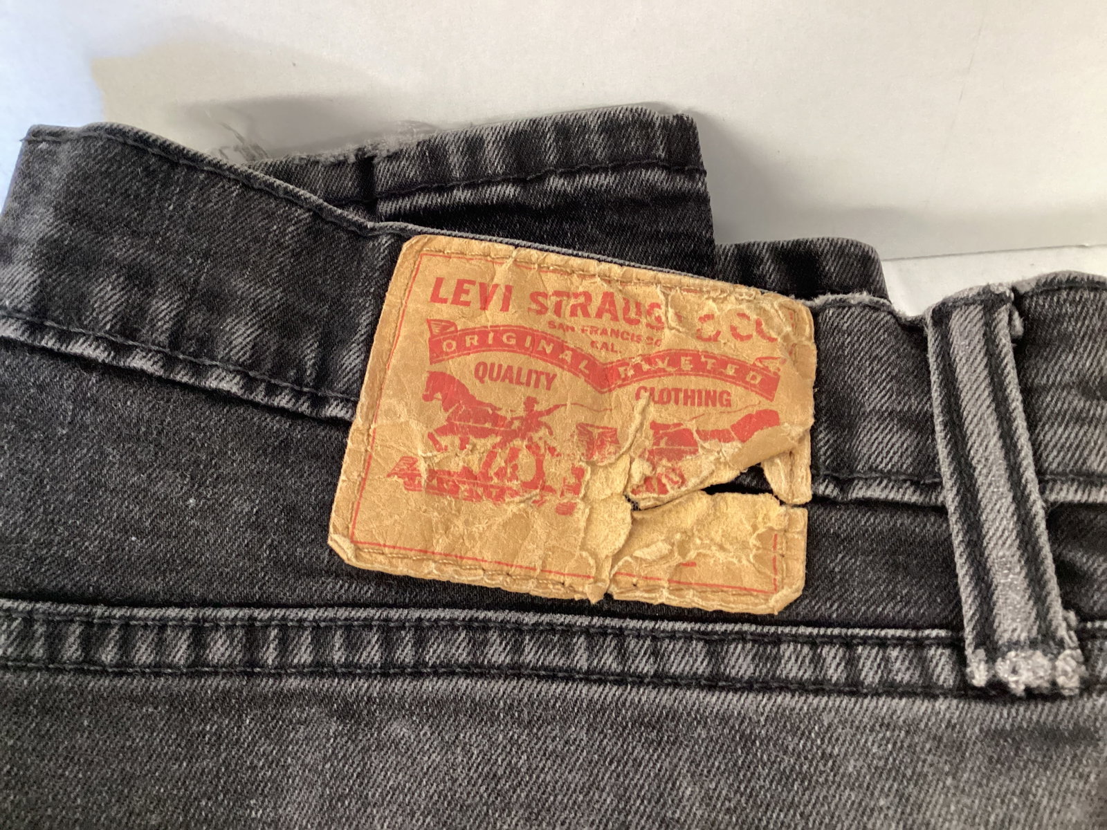 Four Pair of Levi Strauss Jeans - 15