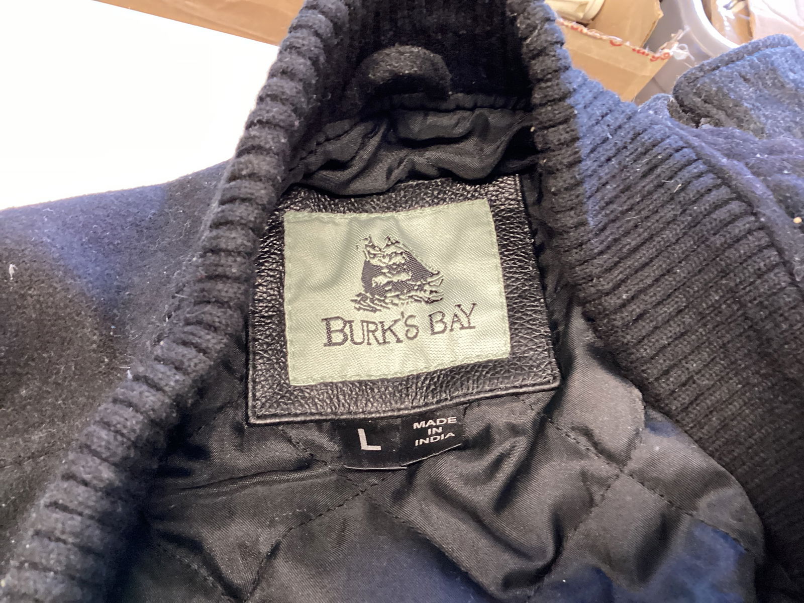 Three Men's Coats/Jackets - 5