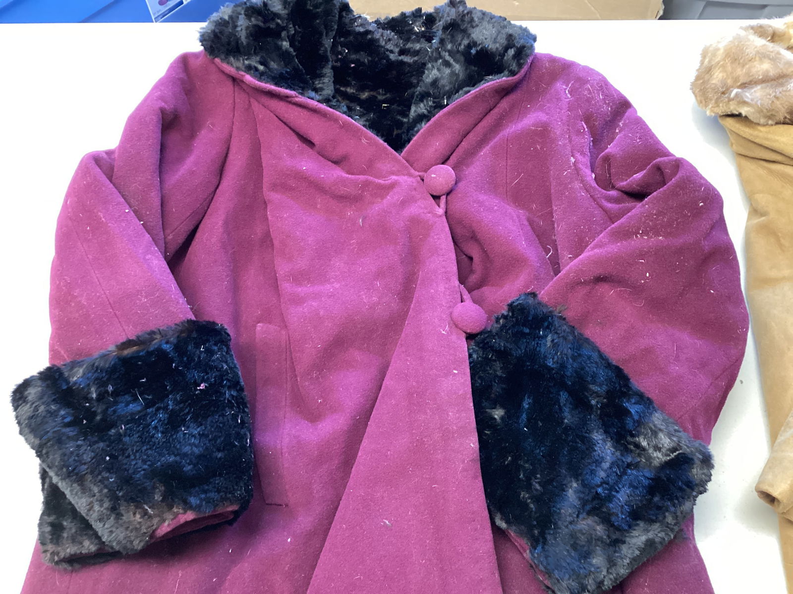 Two Vintage Ladie's Coats - 8