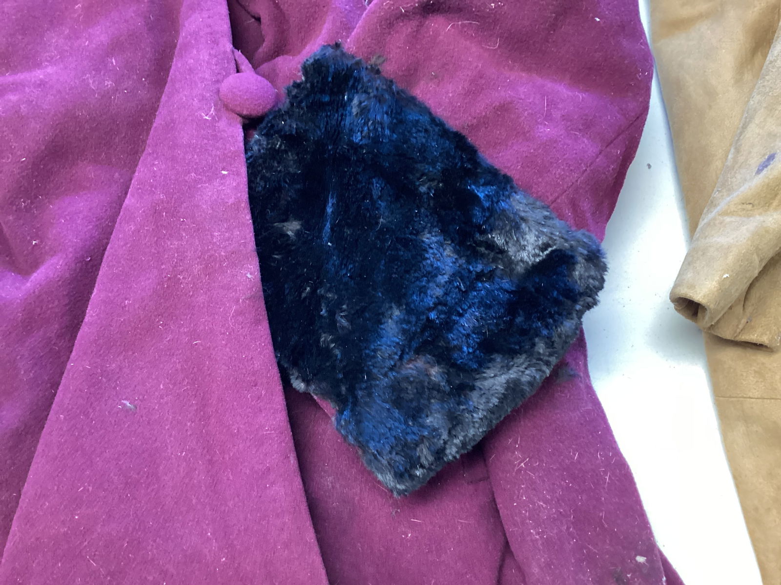 Two Vintage Ladie's Coats - 9