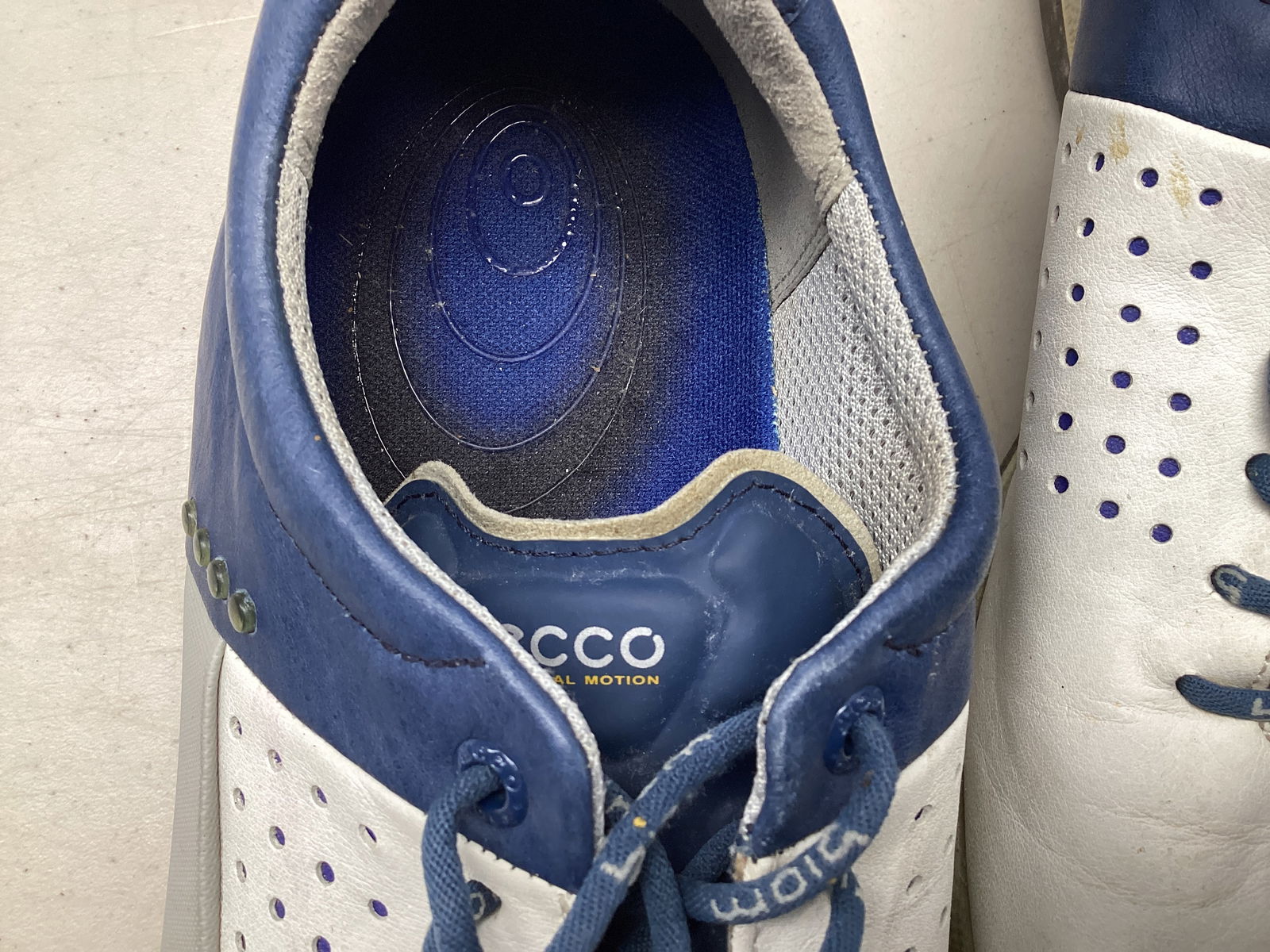 Four Pair of Men's Golf Shoes - 3