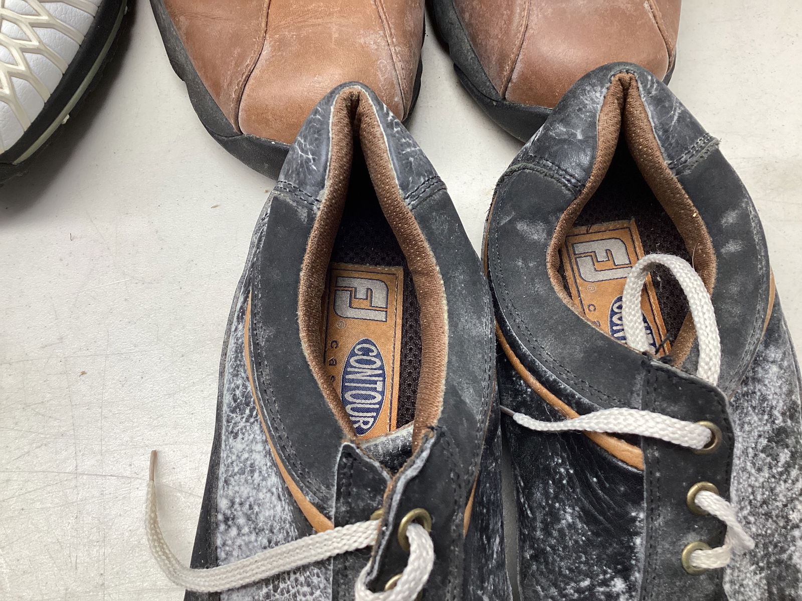 Four Pair of Men's Golf Shoes - 6