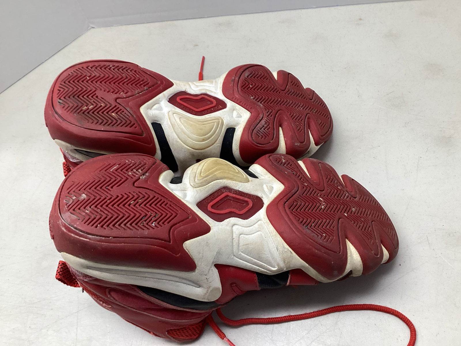 Men's Athletic Shoes - 17