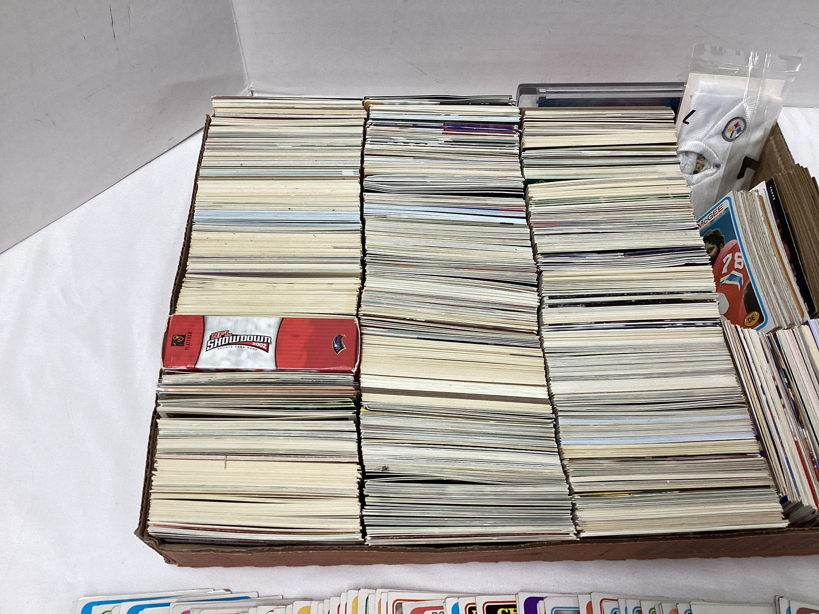 Large Collection of NFL Trading cards - 4