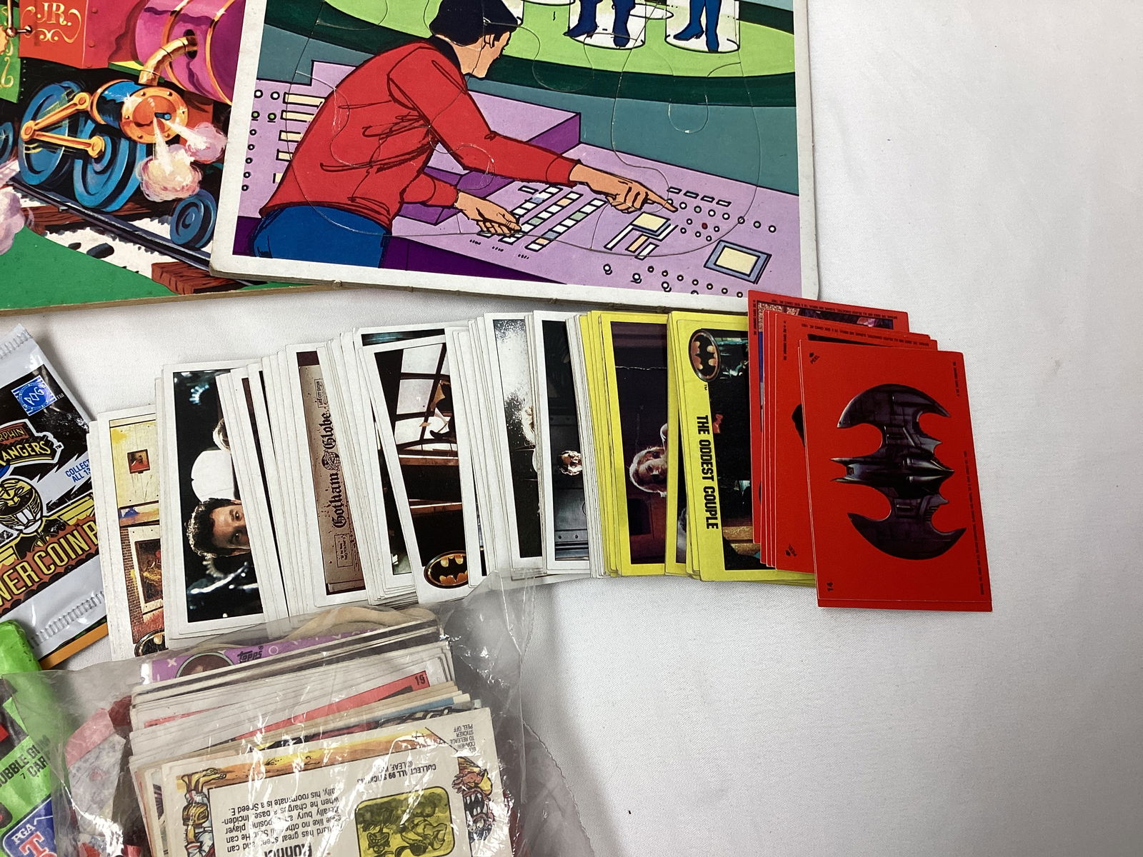 Activity Albums, Star Trek Puzzle, Batman Cards, and More - 5