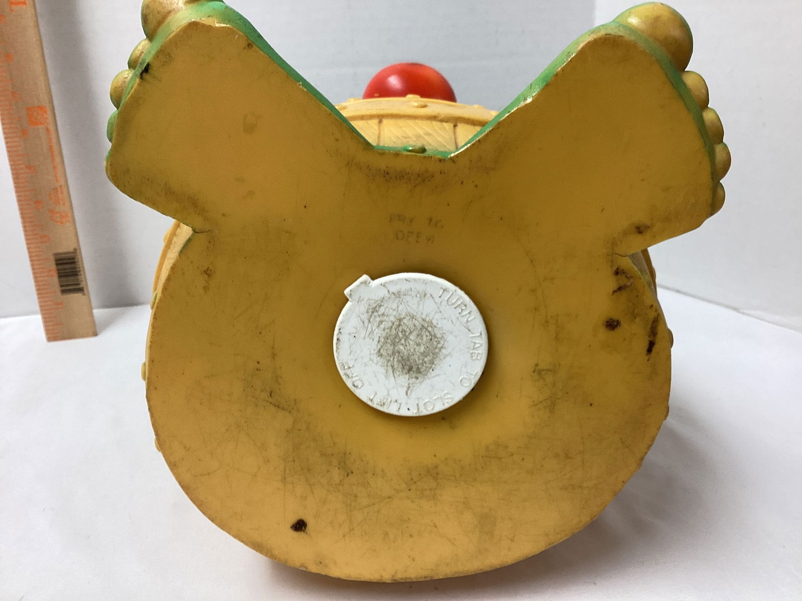 Green and Yellow Kilroy Peek-a-Boo Barrel Bank - 5