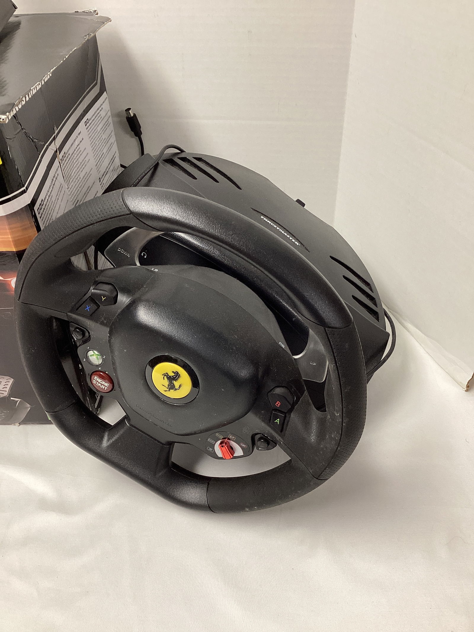 Thrustmaster Ferrari 458 Italia XBOX 360 Racing Wheel - 4