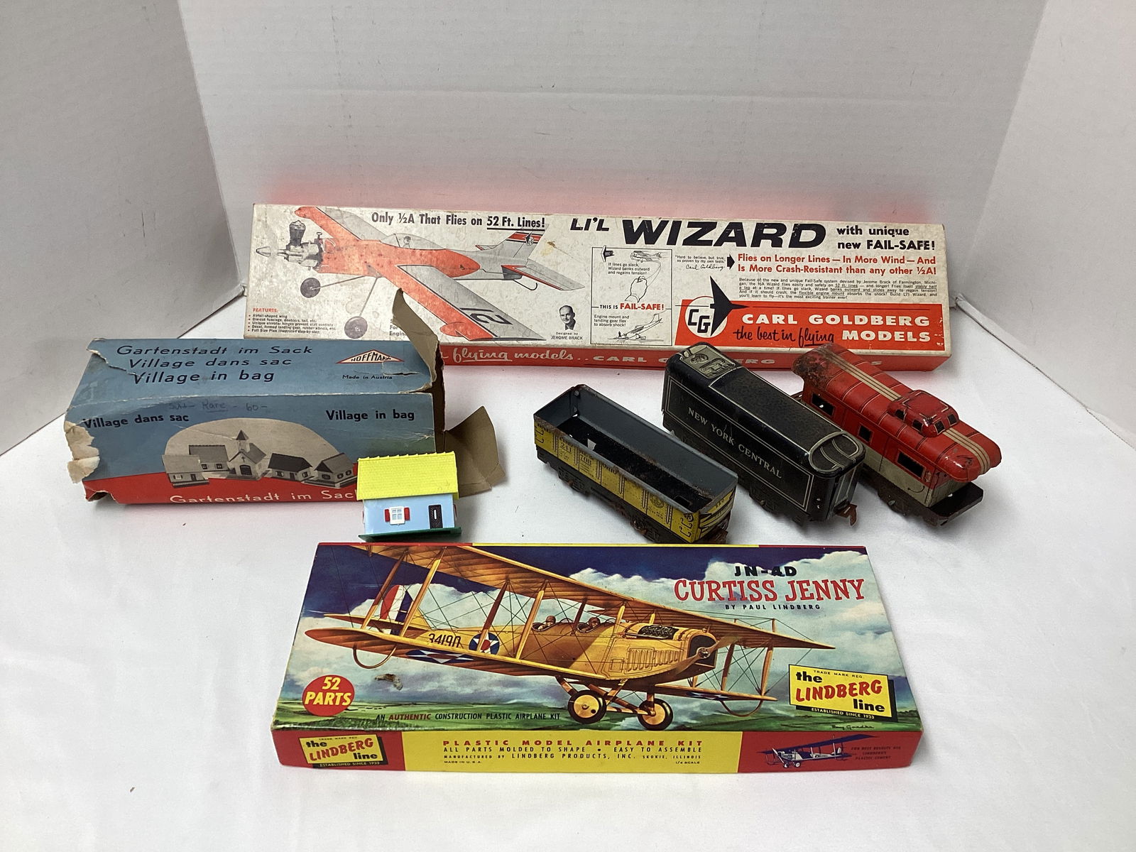 Marx Model Trains, Model Airplanes, and Plastic Houses (1 of 7)
