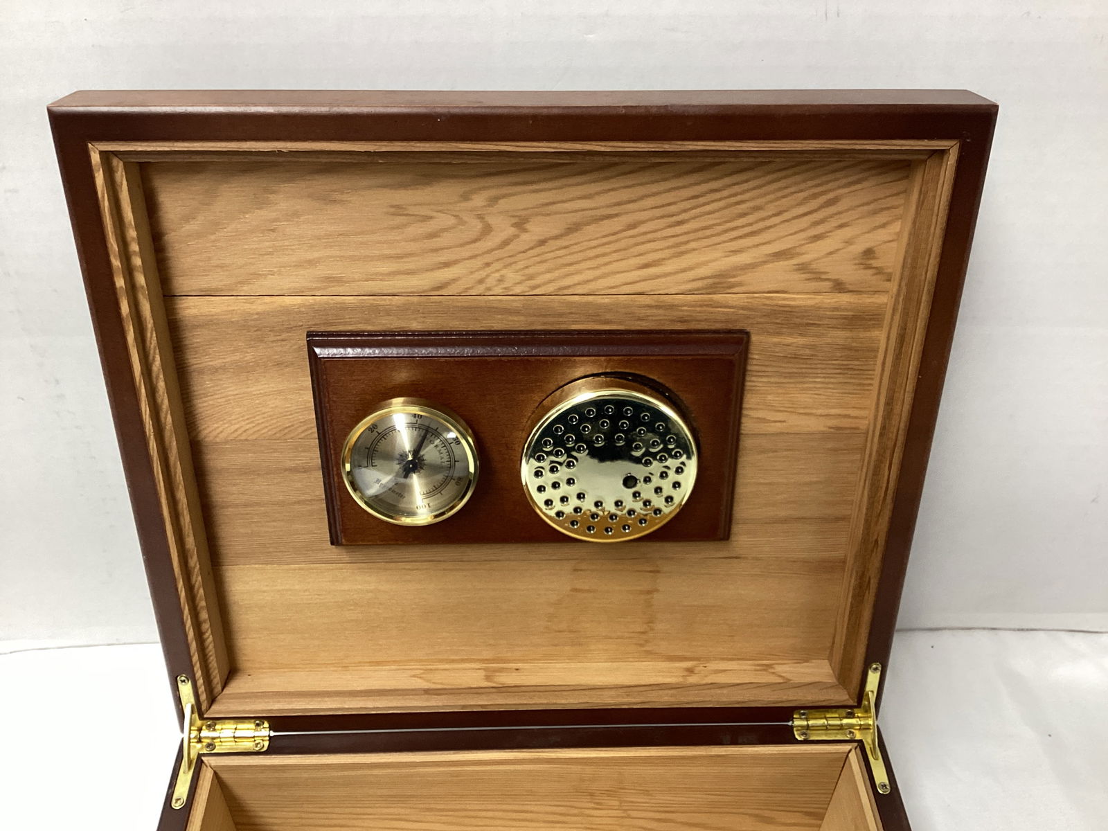 Cigar Humidor - 3