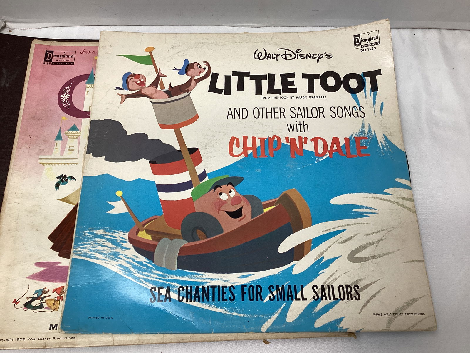 Vinyl Record Albums and Victrola Records - 10