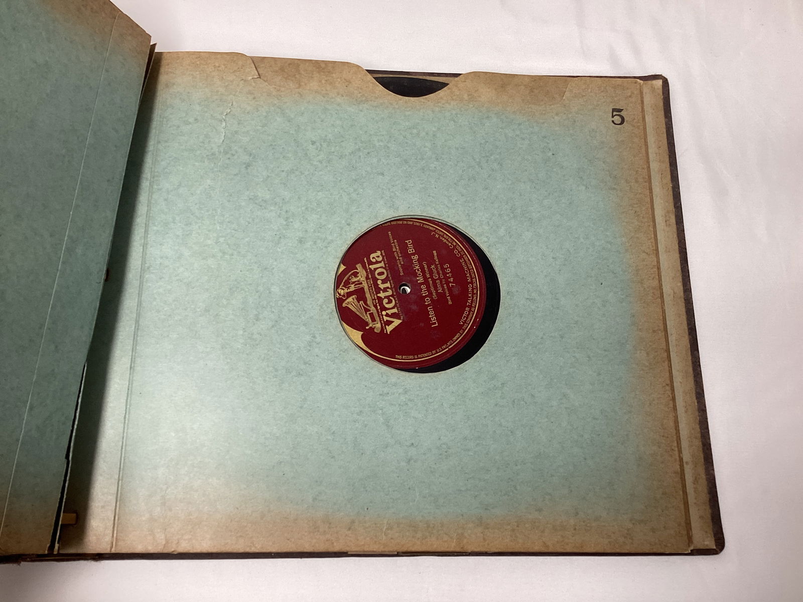 Vinyl Record Albums and Victrola Records - 12