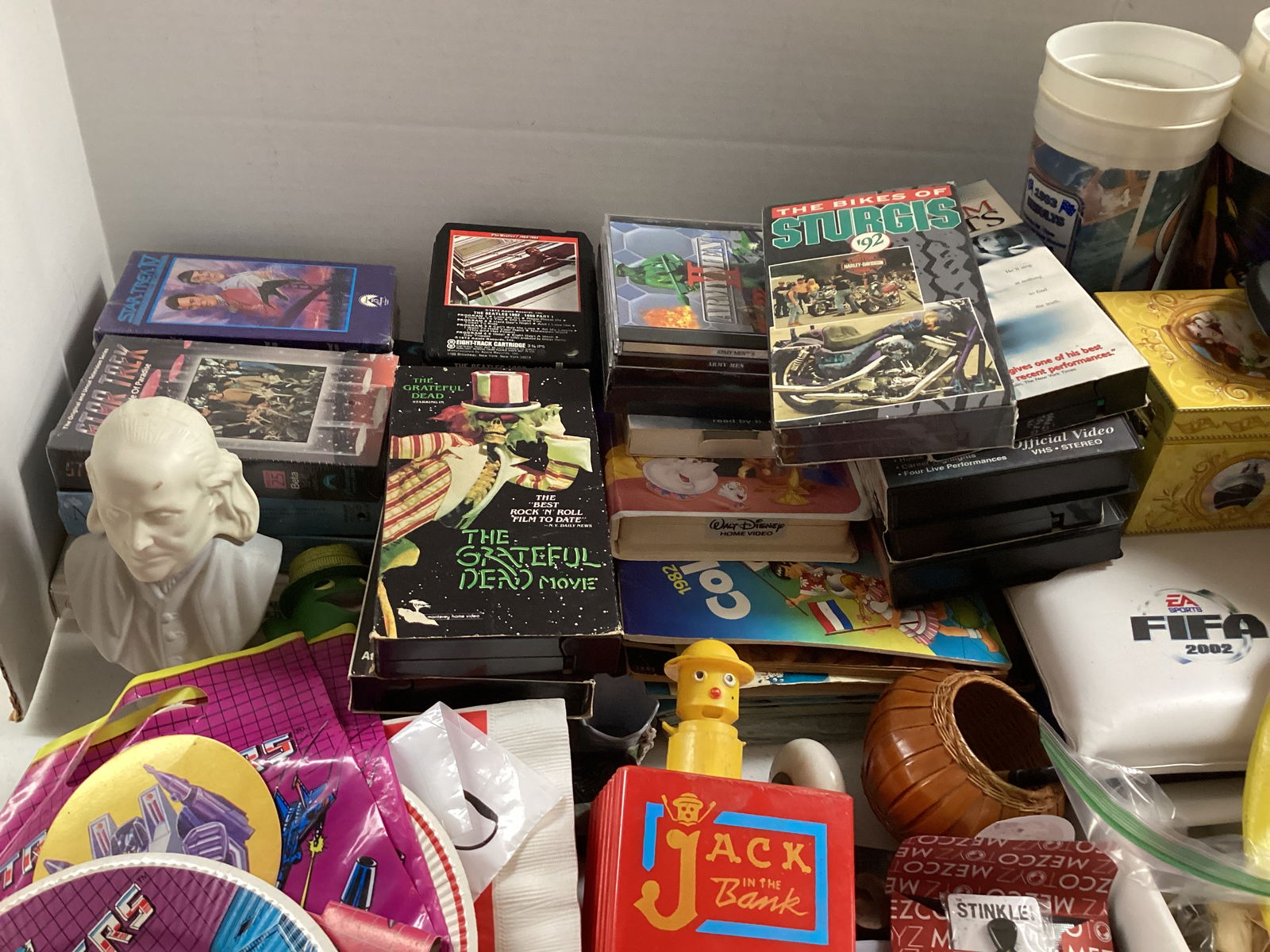 Table Lot: Seat Cushions, Beta Tapes, and More - 3